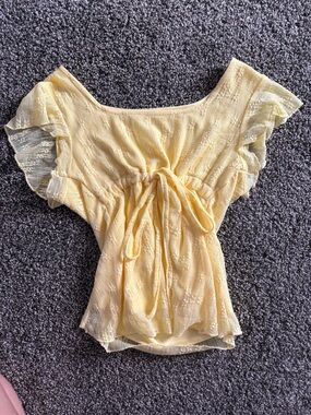 Yellow square neck Tie-Front Women’s Top